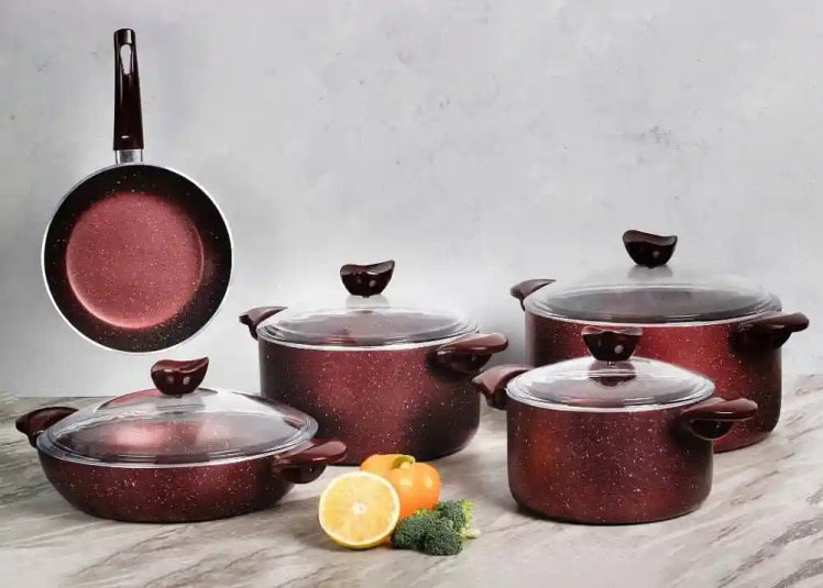 طلایی ترین راهنمای خرید سرویس قابلمه