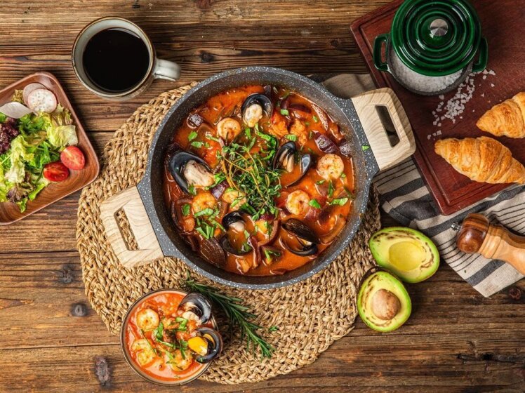 طلایی ترین راهنمای خرید قابلمه گرانیتی